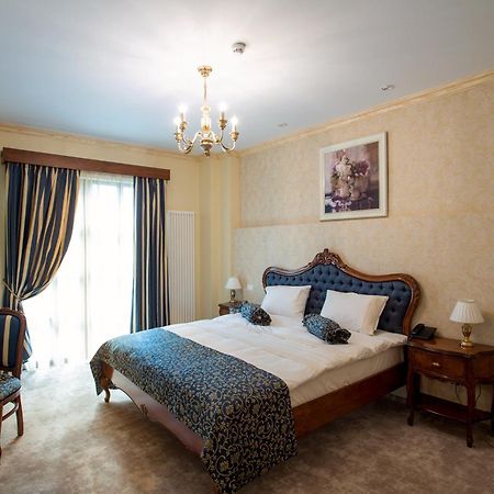 The Arlington Boutique Hotel Craiova Ruang foto