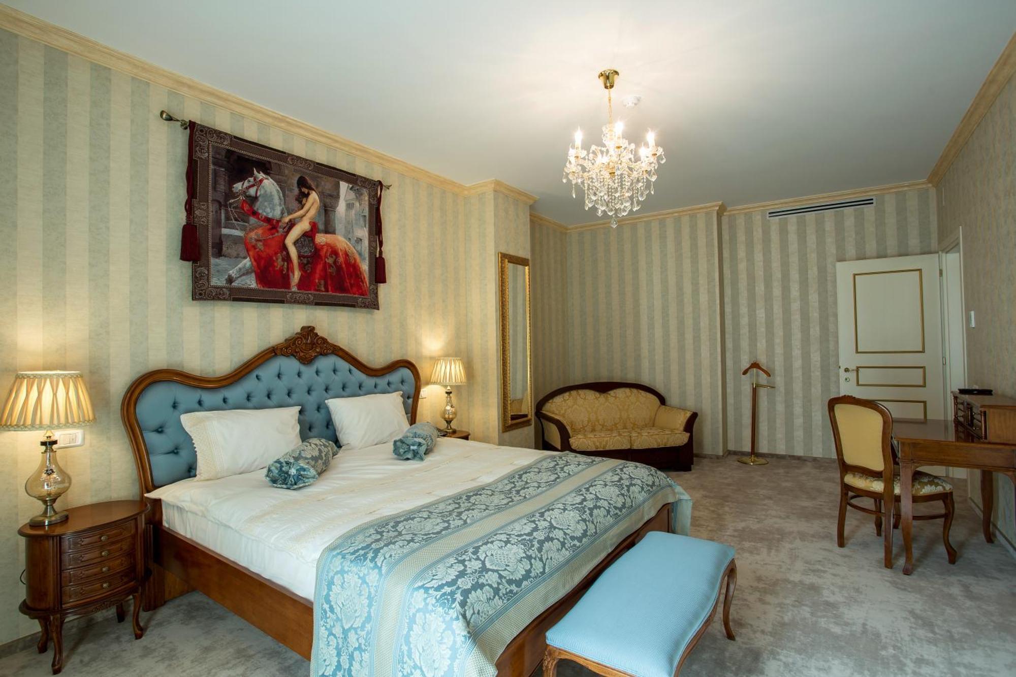 The Arlington Boutique Hotel Craiova Ruang foto